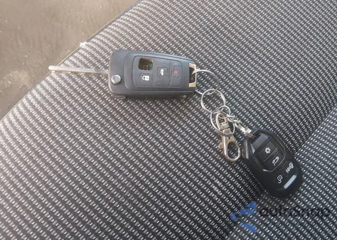 2013 Chevrolet Malibu Eco из США, поврежденный, VIN 1G11D5RR9DF108605